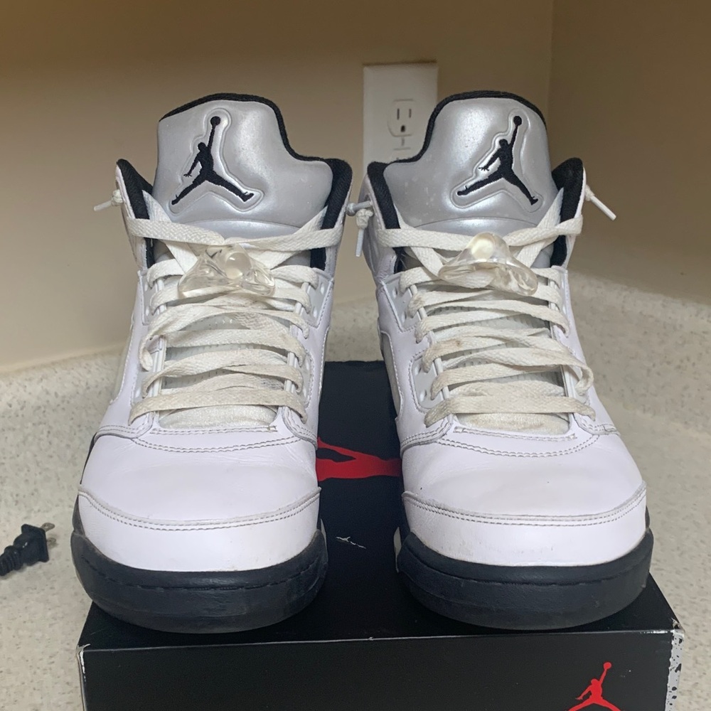 Jordan Men's White and Black High-Top Sneakers